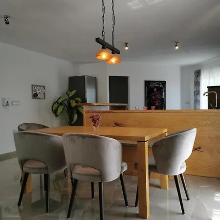Casa Tijola *