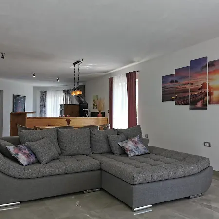 Apartman Casa Tijola *